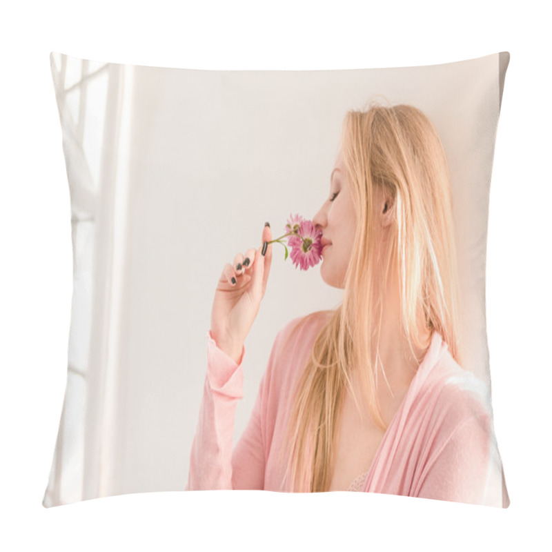 Personality  Tender Natural Young Blonde Woman With Long Hair Smells Flower  Pillow Covers