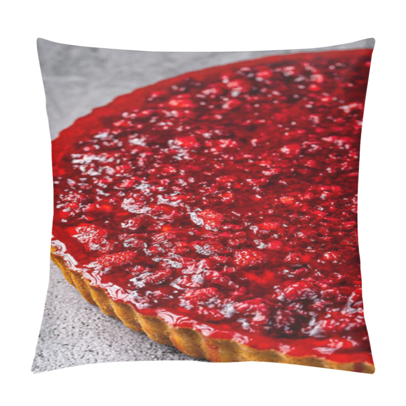 Personality  Raspberry Tart With Golden Crust On A Textured Gray Background Pillow Covers