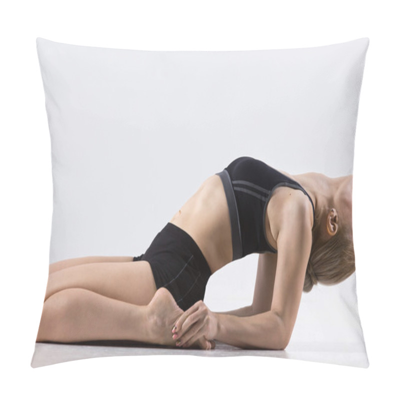 Personality  Reclining Hero Pose Pillow Covers