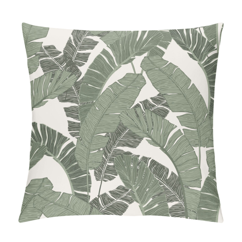 Personality  Green Tropical Leaves Drawing Seamless Pattern. Abstract Banana Leaf Line Art, Silhouette Background. Creative Tropics Illustration For Sweamwear, Wallpaper, Textile Design. Botanical Vector Art Pillow Covers