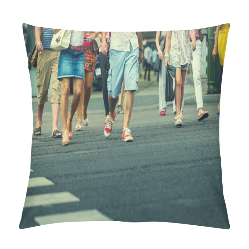 Personality  People Crossing The Street Pillow Covers