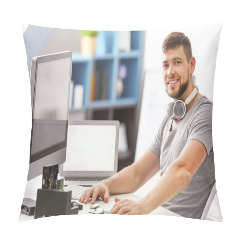 Personality  Handsome Young Programmer   Pillow Covers