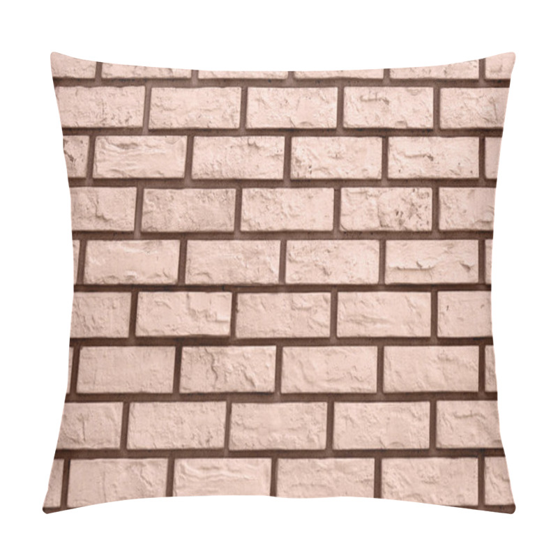 Personality  Detailed View Of A Brick Wall In Mocha-mousse, Highlighting The Natural Texture And Warm Hues. Pillow Covers