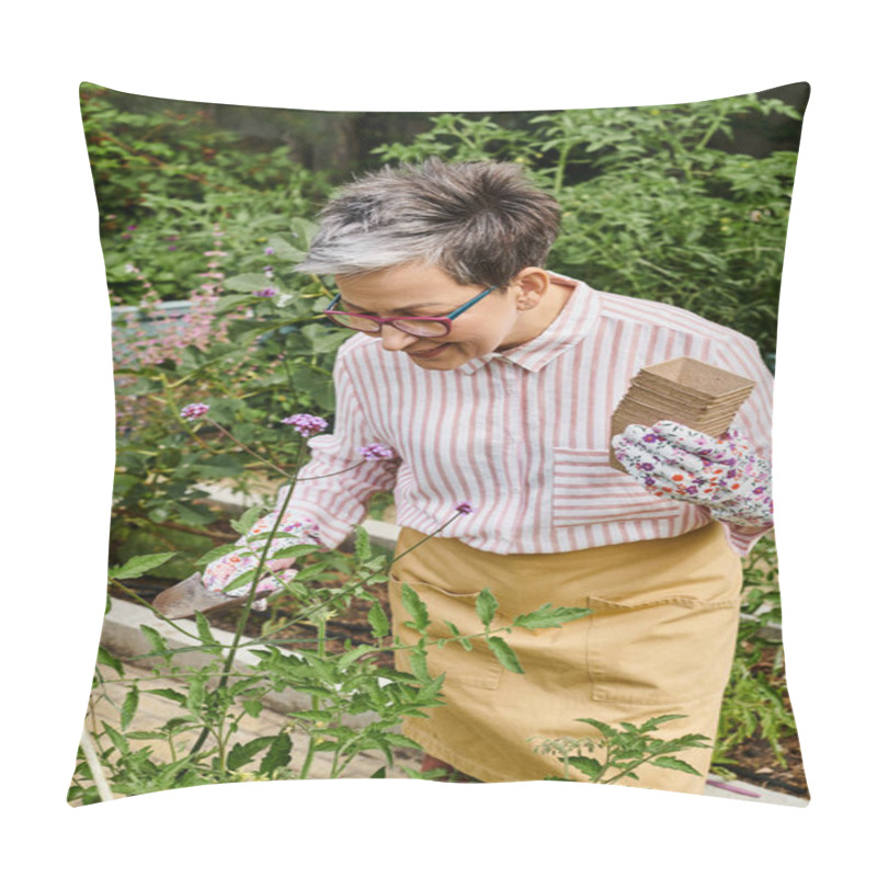 Personality  Attractive Jolly Mature Woman With Glasses And Gloves Using Gardening Equipment On Her Flowers Pillow Covers