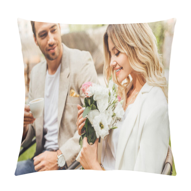 Personality  Attractive Girlfriend Sniffing Bouquet Of Roses In Cafe Pillow Covers