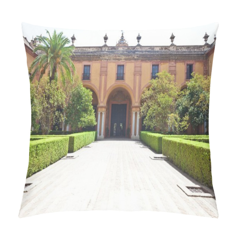 Personality  Garden Of Alcazar Pillow Covers