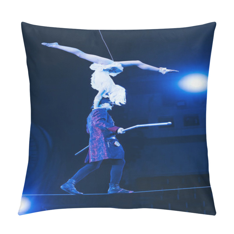 Personality  KYIV, UKRAINE - NOVEMBER 1, 2019: Side View Of Air Gymnast Balancing On Rope In Circus  Pillow Covers