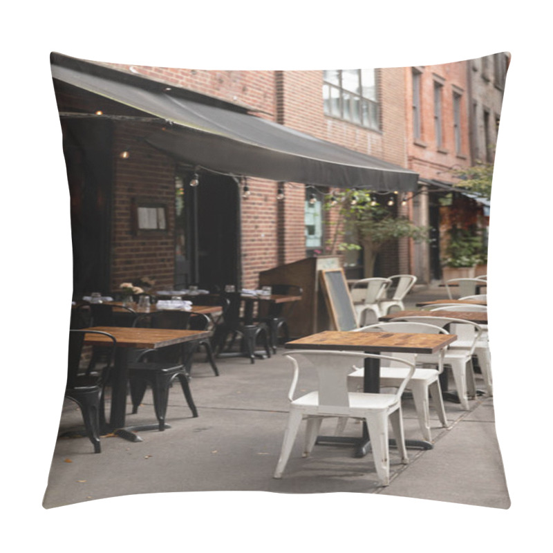 Personality  Outdoor Cafe On Urban Street In New York City Pillow Covers