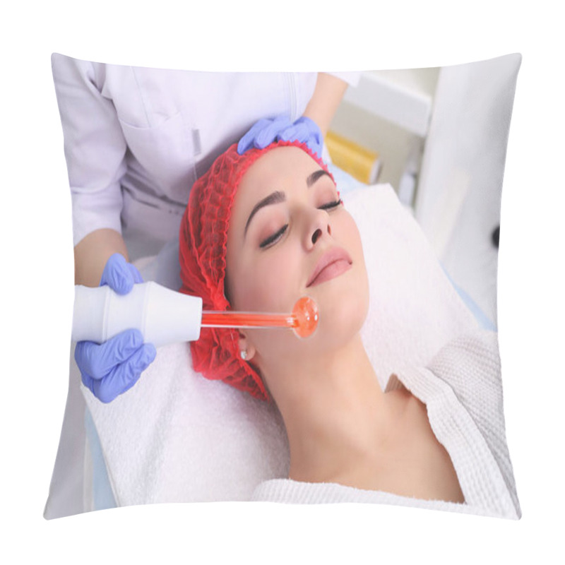 Personality  Receiving Electric Darsonval Facial Massage Procedure. Pillow Covers