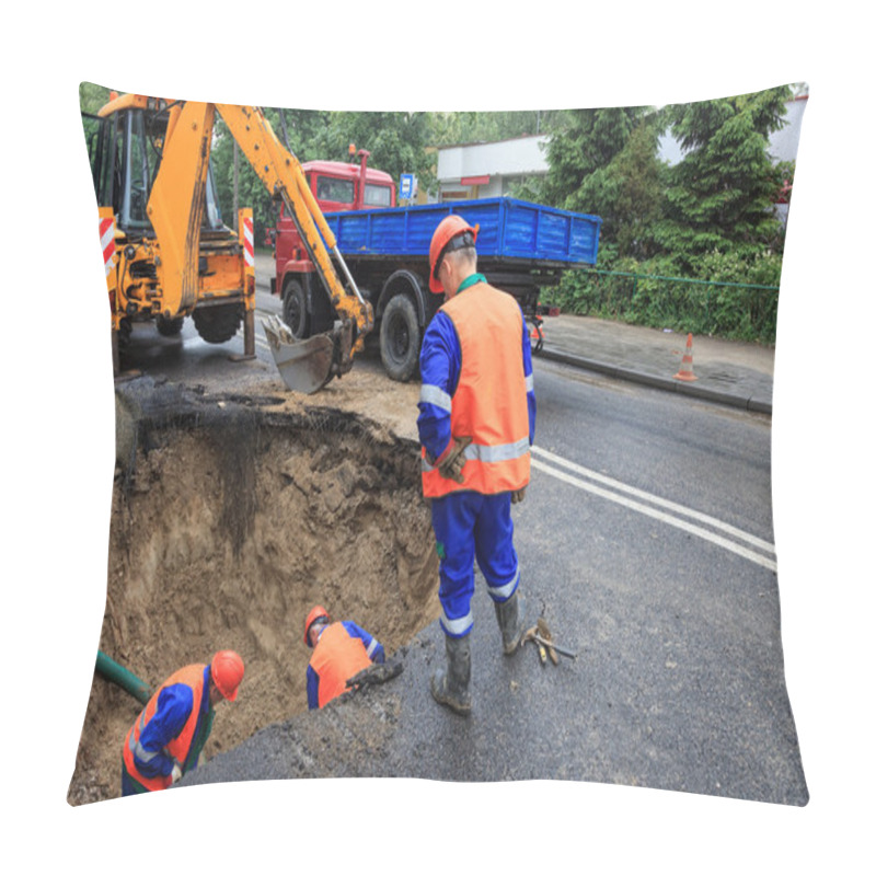 Personality  Damaged Road Pillow Covers