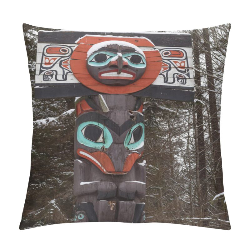 Personality  Colorful Totem Wood Pole In The Forest Background. Totem Pole. Nobody, Copy Space For Text, Selective Focus Pillow Covers