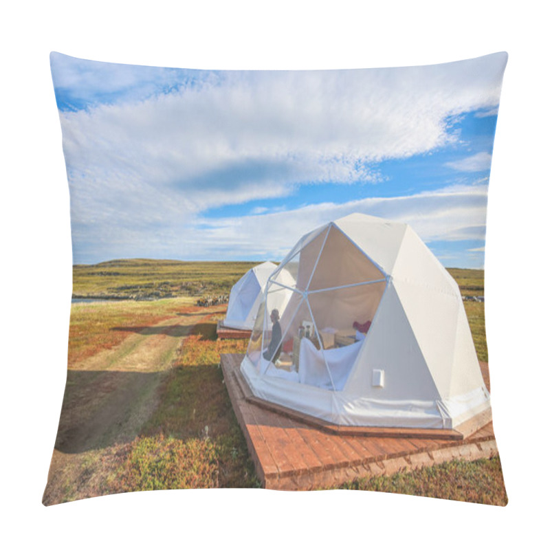 Personality  Glamping Tents In The Arctic On The Kola Peninsula Pillow Covers