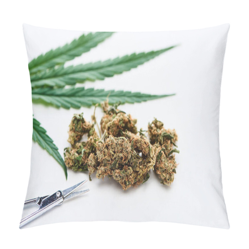 Personality  Selective Focus Of Scissors, Green Cannabis Leaf And Marijuana Buds On White Background Pillow Covers