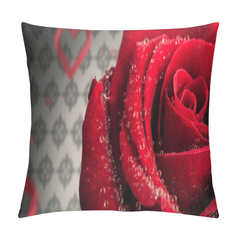 Personality  Rose Against Love Heart Pattern Pillow Covers