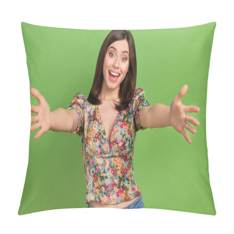 Personality  Photo Of Young Charming Kind Cute Woman Friendly Want Hugs With You Invite Her Company Welcome Isolated On Green Color Background. Pillow Covers