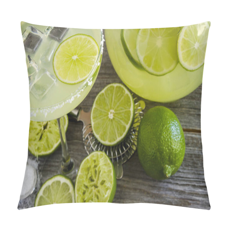 Personality  Classic Lime Margarita Drinks Pillow Covers