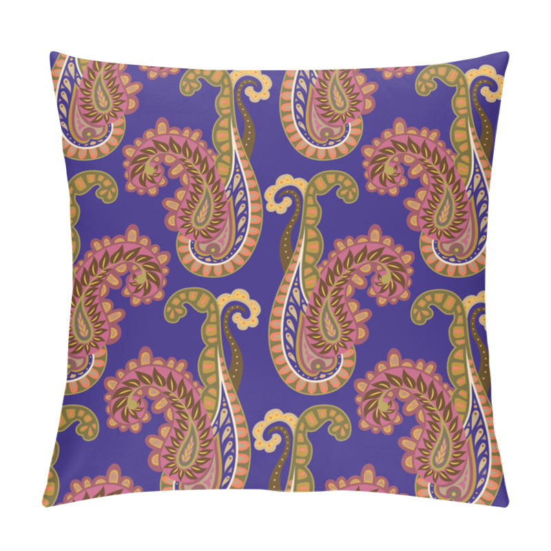 Personality  Paisley Seamless Pattern Pillow Covers