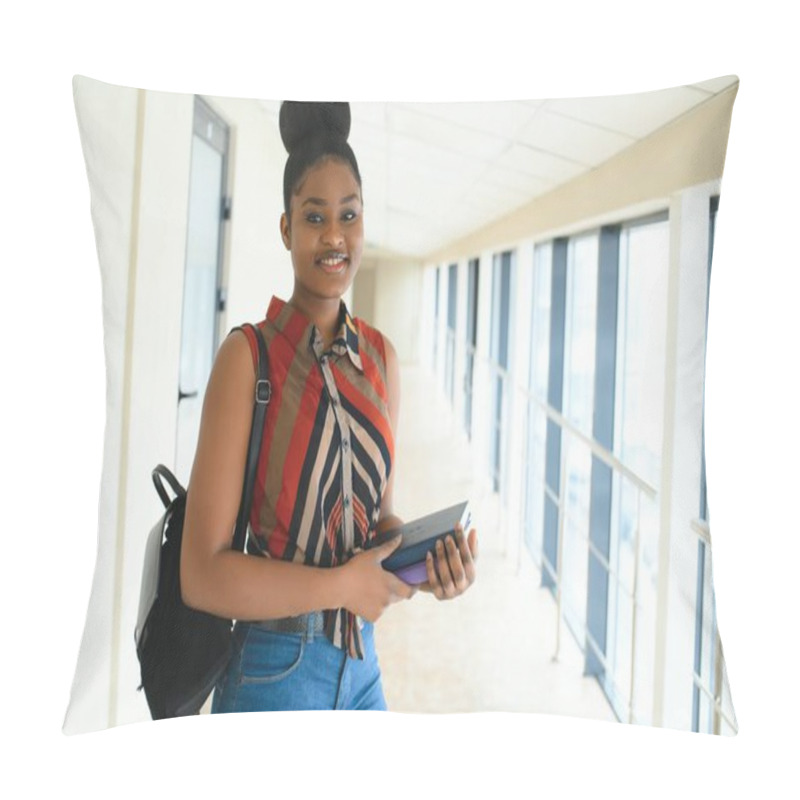 Personality  Beautiful Female African American University Student Portrait Pillow Covers