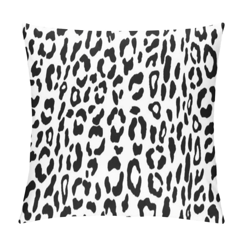 Personality  Abstract Modern Leopard Seamless Pattern. Animals Trendy Background. Black And White Decorative Vector Stock Illustration For Print, Card, Postcard, Fabric, Textile. Modern Ornament Of Stylized Skin Pillow Covers