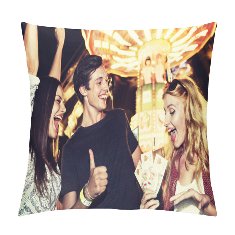 Personality  Friends Have Fun In Amusement Park Pillow Covers