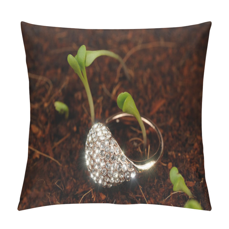 Personality  Gold Ring With Cubic Zirconia (CZ) On The Ground With Green Plants Pillow Covers