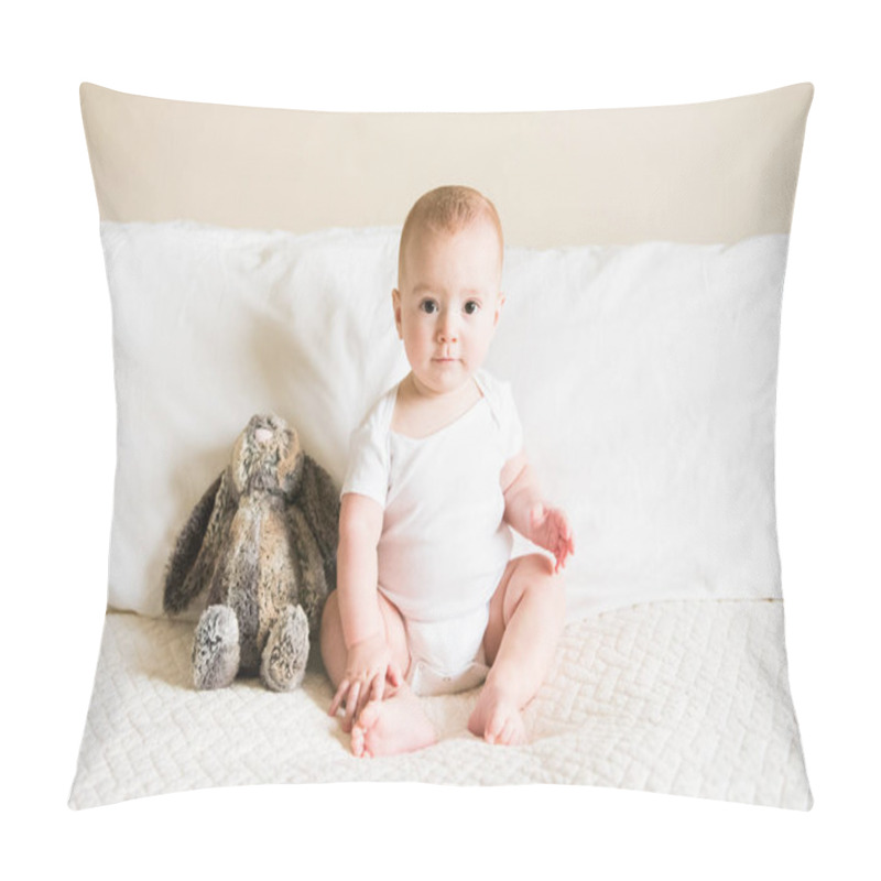 Personality  Monthly Portrait Of Baby Boy Pillow Covers