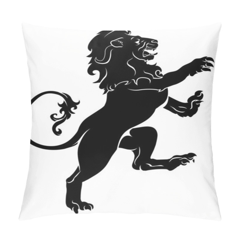 Personality  Heraldic Rampant Lion Pillow Covers