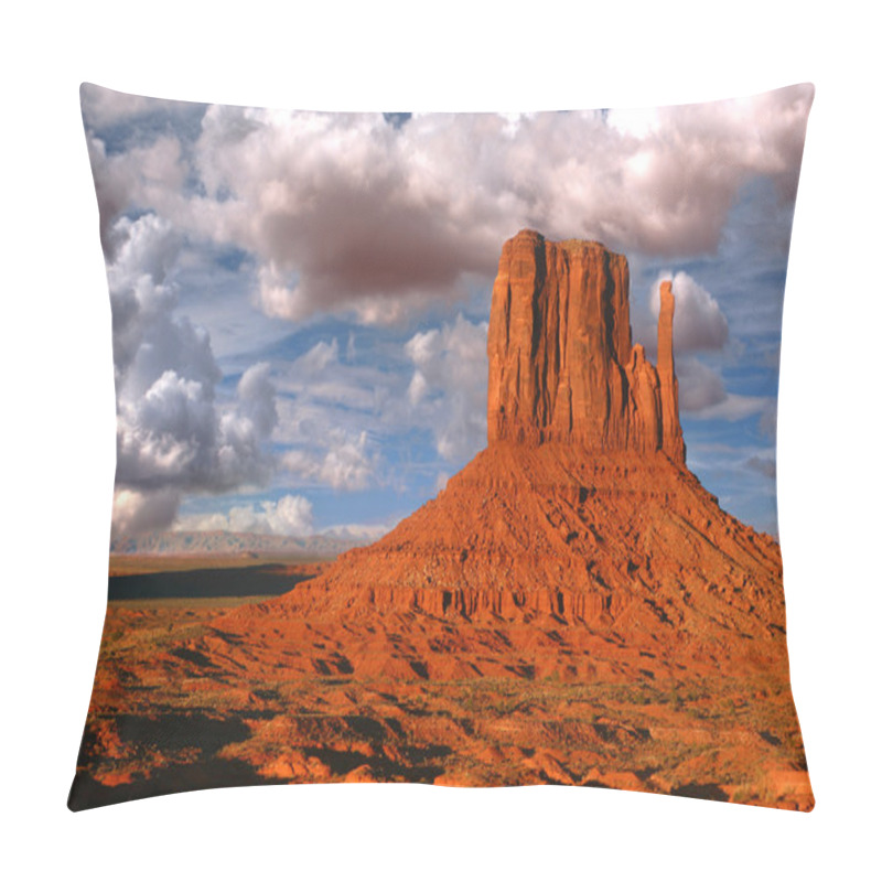 Personality  Monument Valley Utah Known As The Mittens Pillow Covers