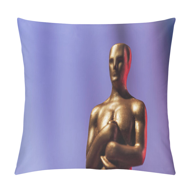 Personality  KYIV, UKRAINE - JANUARY 10, 2019: Selective Focus Of Golden Oscar Award On Purple Background With Copy Space Pillow Covers