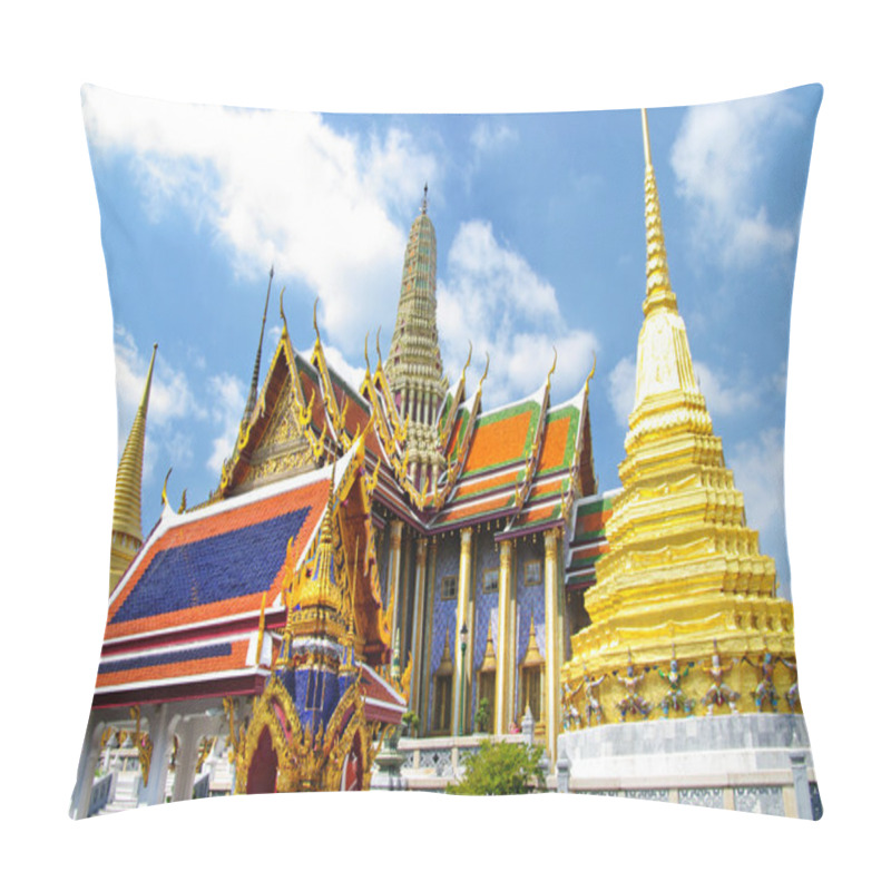 Personality  Grand Palace - Bangkok Pillow Covers