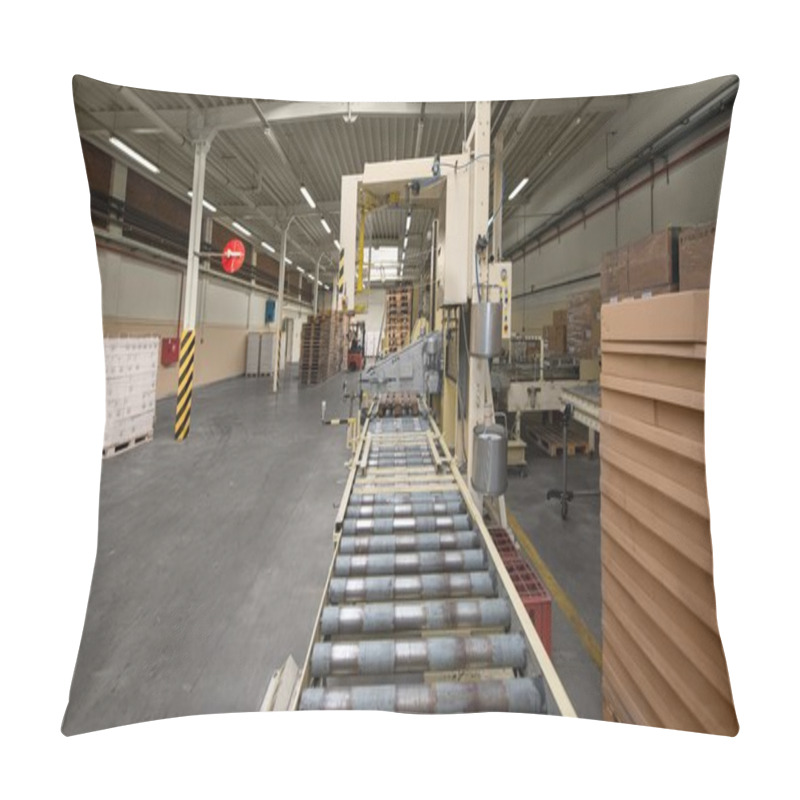 Personality  Conveyor Belt In Factory Pillow Covers