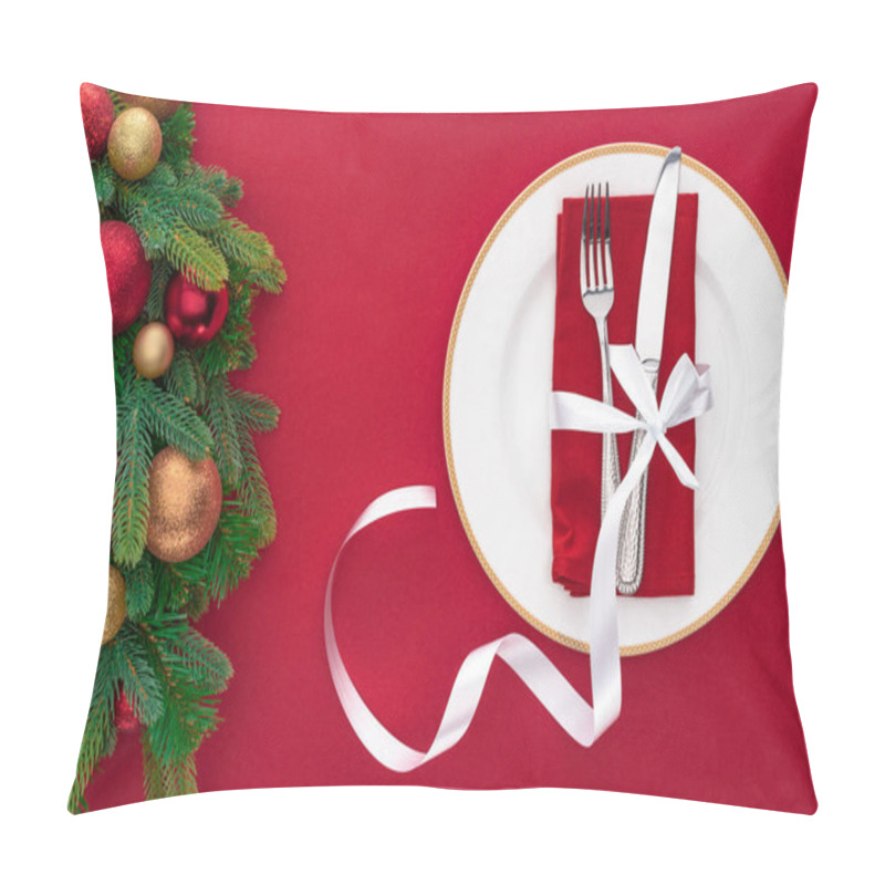 Personality  Top View Of Fork And Knife Wrapped By Festive Ribbon On Plate Near Evergreen Tree Branches With Christmas Balls Isolated On Red Pillow Covers