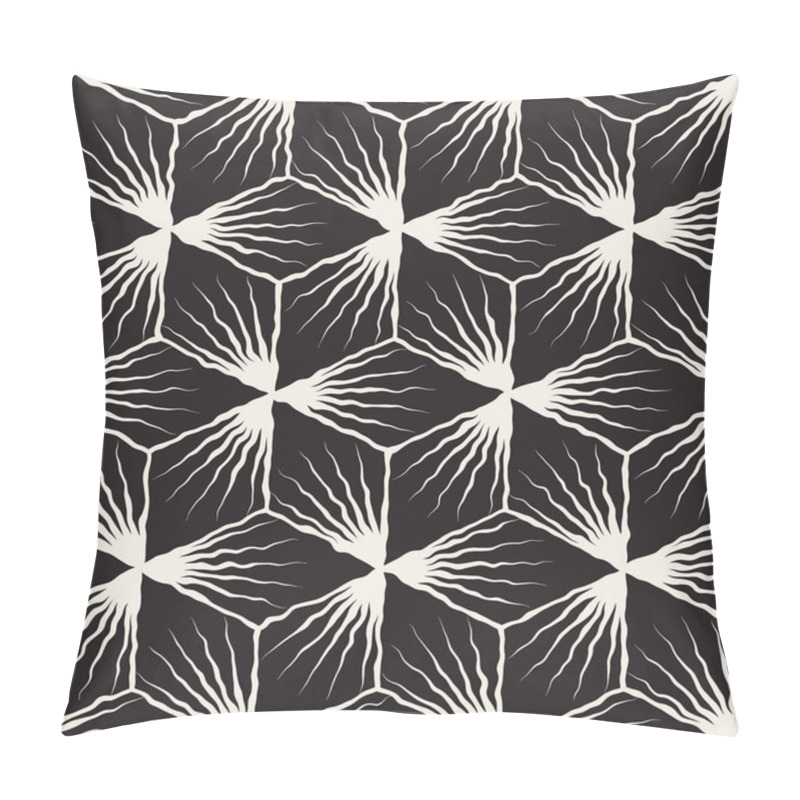 Personality  Vector Seamless Hand Painted Geometric SunBurst Lines Cubic Pattern Pillow Covers