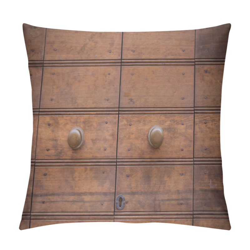 Personality  Old Wooden Door In Building In Rome, Italy Pillow Covers