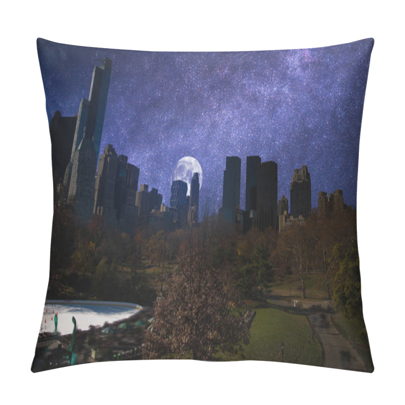 Personality  New York City Manhattan Skyline, U.S.A. Pillow Covers