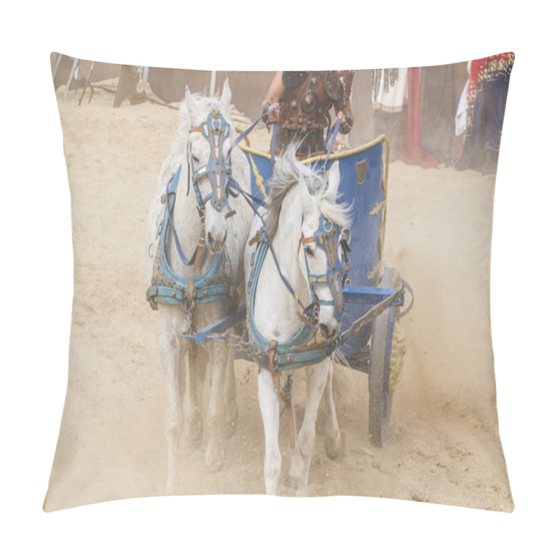 Personality  Roman Chariot On Gladiators Fight Pillow Covers