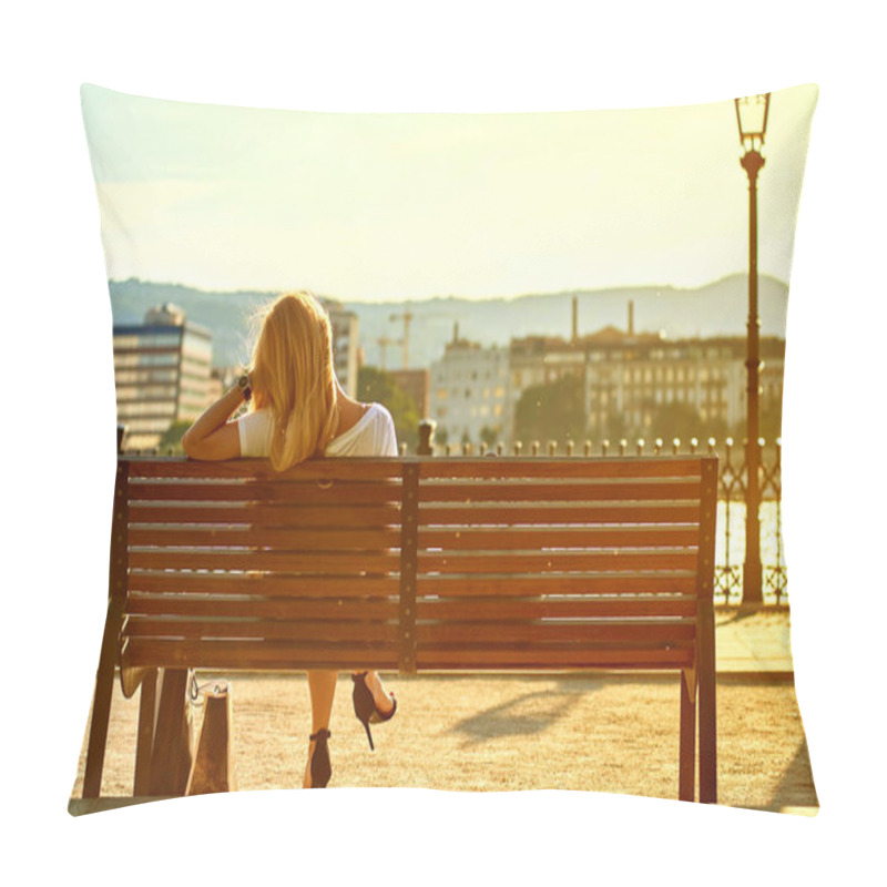 Personality  Young Woman Siting On A Bench On The Riverside Pillow Covers