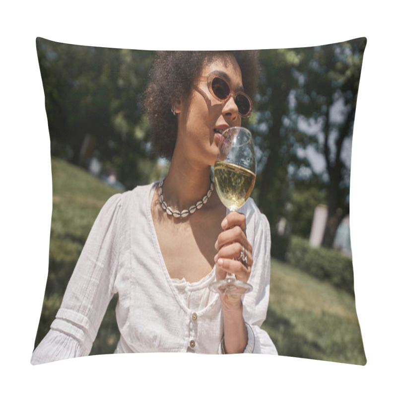 Personality  Stylish African American Woman In Sunglasses Holding Glass Of Wine In Green Summer Park Pillow Covers