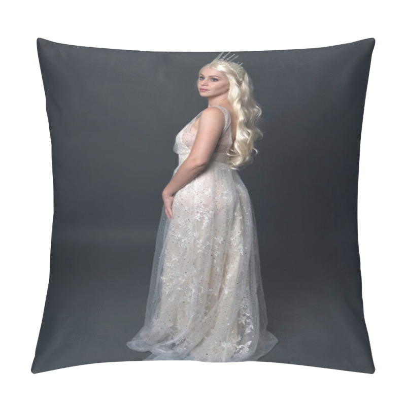 Personality  Full Length Portrait Of Beautiful Women With Long Blonde Hair, Wearing Fantasy  Princess Crown And Elegant White Ball Gown, Standing Pose With Hand Gesture. Isolated On Dark Grey Studio Background. Pillow Covers