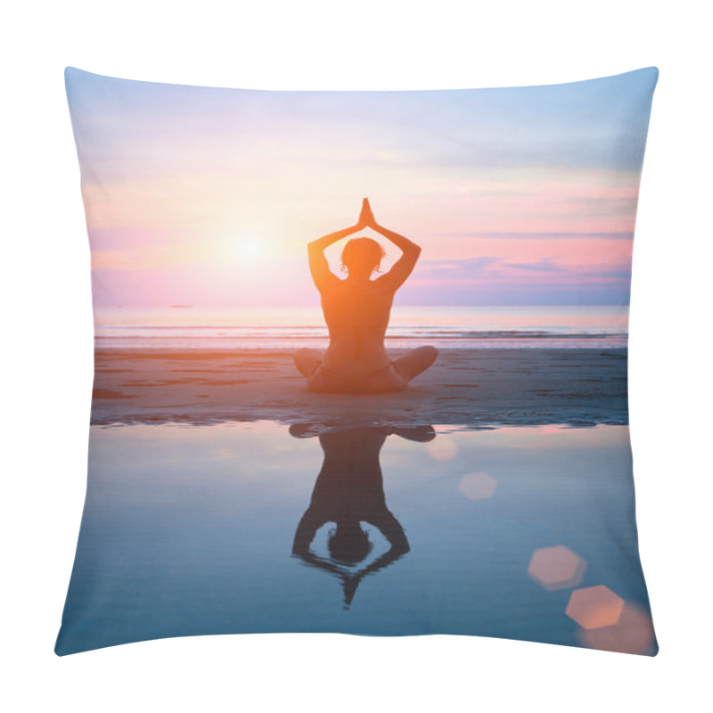 Personality  Silhouette Of A Woman Yoga On Sea Sunset With Reflection In Water. Pillow Covers