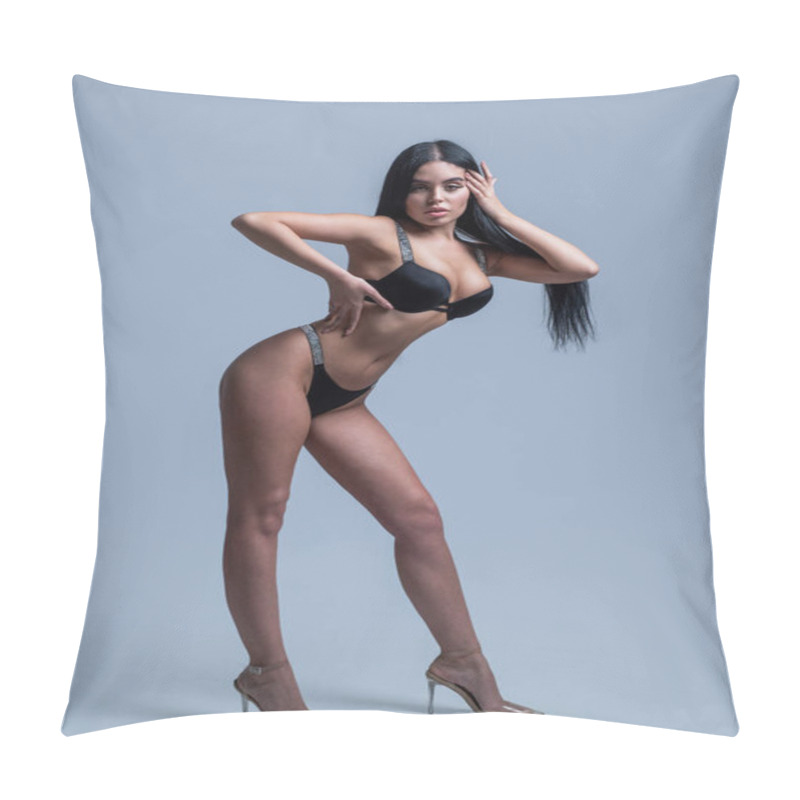 Personality  She Got Great Style. Sexy Woman With Smooth Body Skin. Female Lingerie Fashion. Pillow Covers