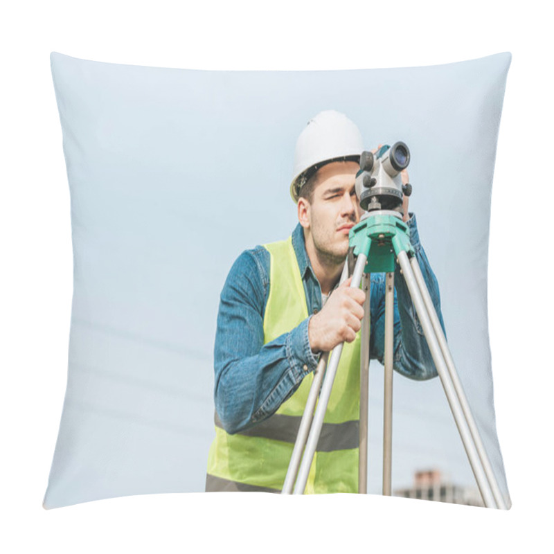 Personality  Surveyor In Hardhat And High Visibility Jacket Looking Through Digital Level  Pillow Covers