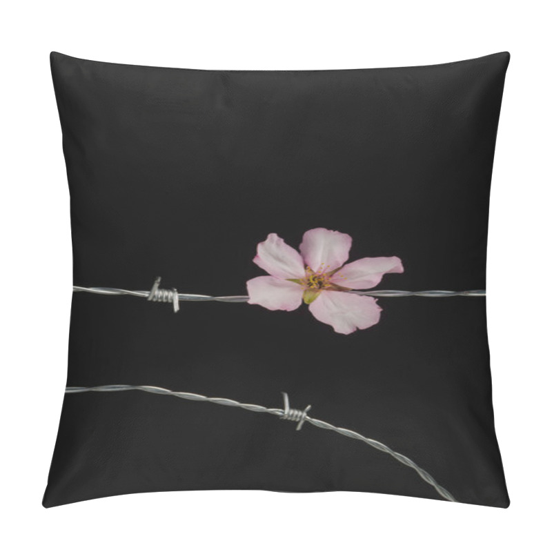 Personality  Flowers On Barbed Wire Pillow Covers