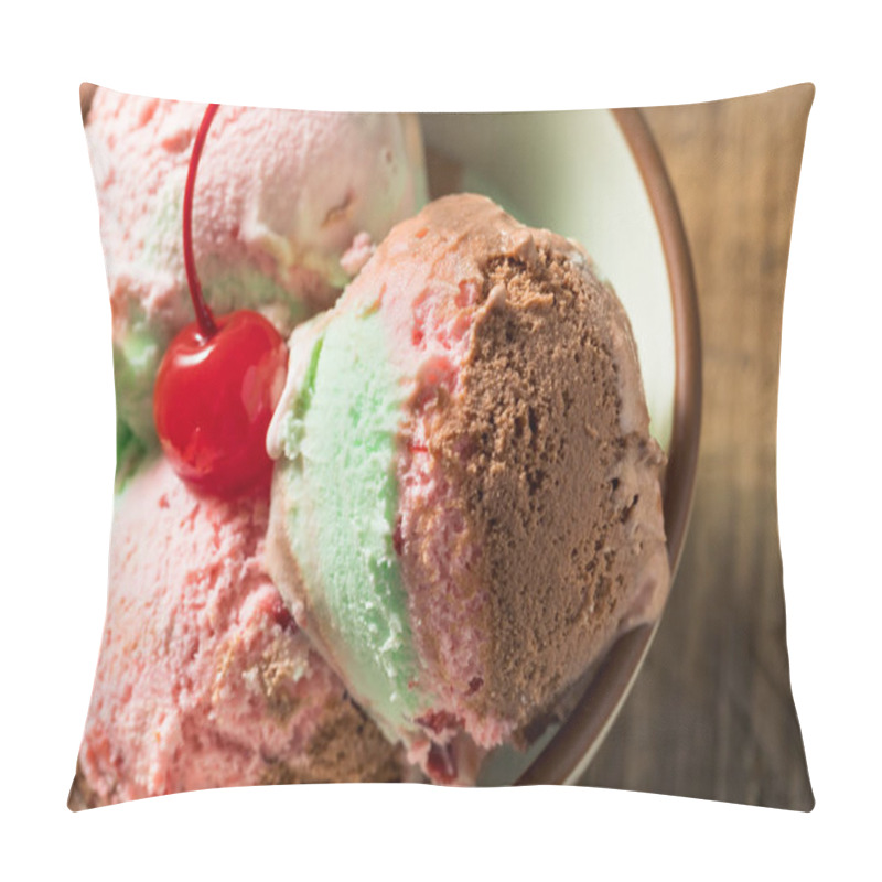 Personality  Sweet Spumoni Ice Cream Pillow Covers