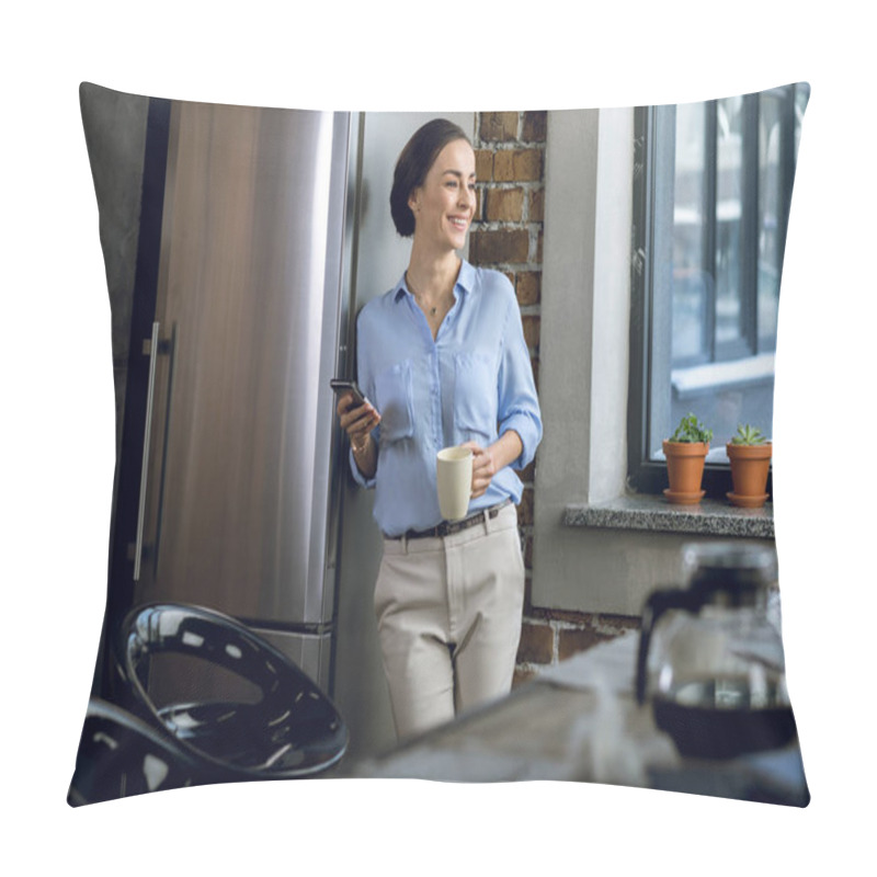 Personality  Businesswoman Drinking Coffee Pillow Covers