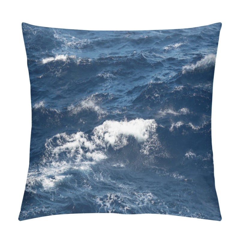 Personality  Ocean Wave In Motion Pillow Covers