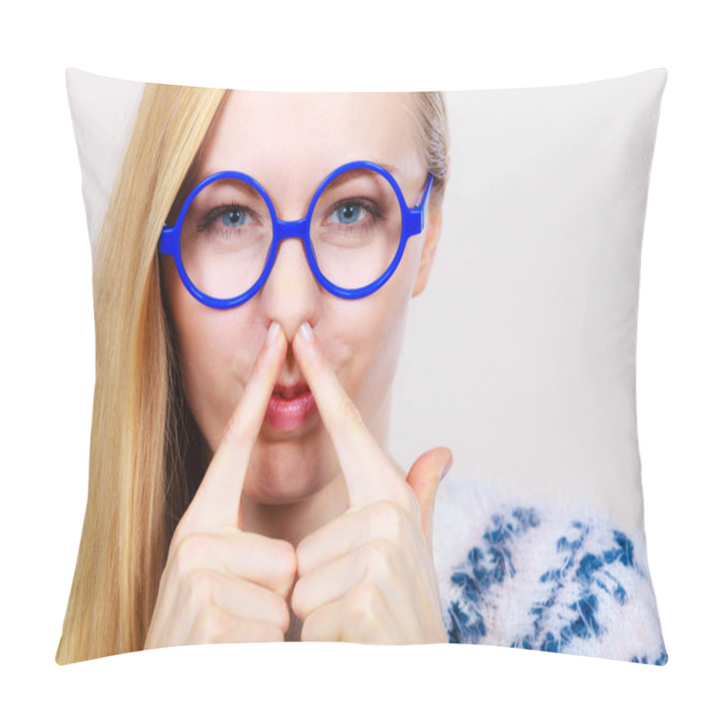 Personality  Stinky Smells, Clogged Concept. Nerdy Woman In Big Funny Glasses Holding Nose Smelling Bad Scent Pillow Covers