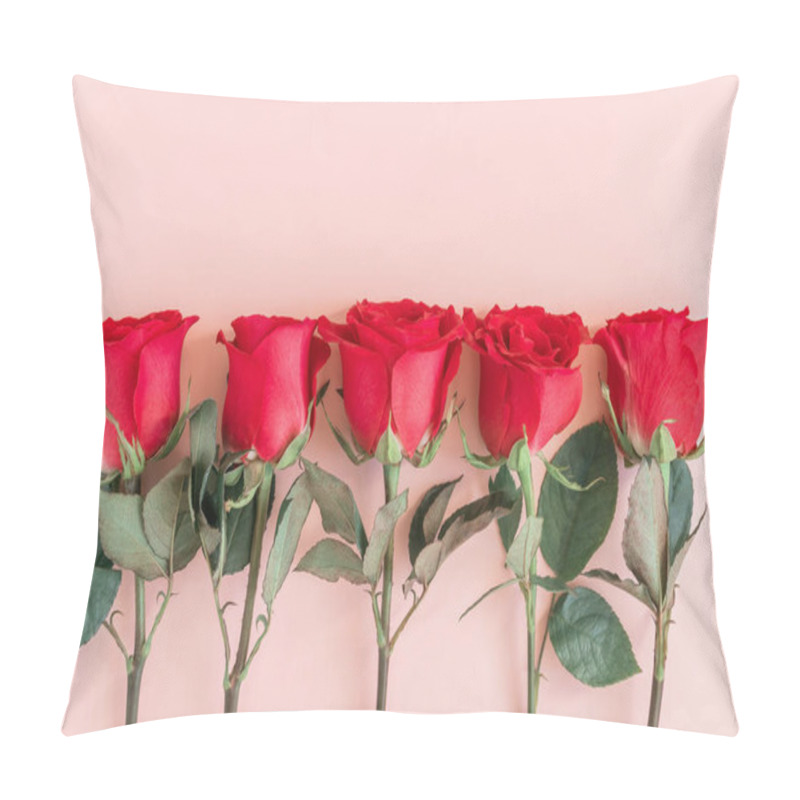 Personality  Flowers Composition. Red Rose Flowers Lie In Row On Soft Pink Background. Holiday Background. Minimal Concept. Flat Lay, Top View, Copy Space. Pillow Covers