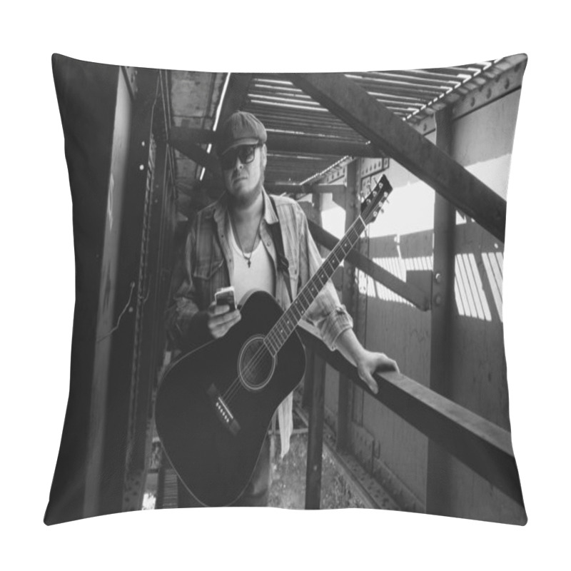 Personality  Monochrome Photo Of Bluesman With Acoustic Guitar  Pillow Covers