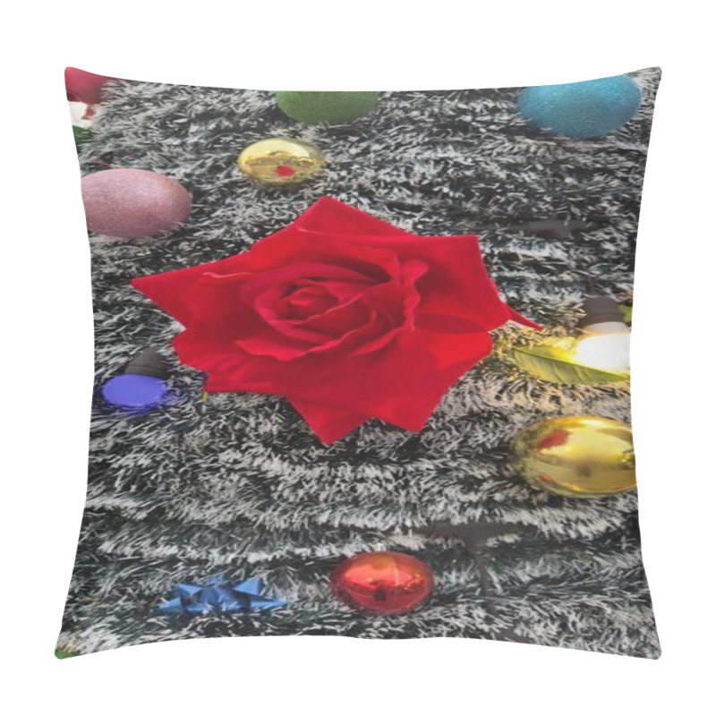 Personality  A Beautifully Decorated Christmas Tree Featuring Large Red Roses Combining The Warmth Of The Holiday Season With Romantic Elegance Ideal For Christmas Valentines Day Or Seasonal Decor Celebrating Love And Festivity Pillow Covers